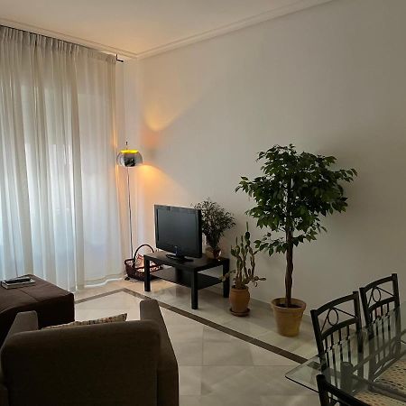 Very Nice Apartament. City Center. Private Parking Lejlighed Sevilla Eksteriør billede